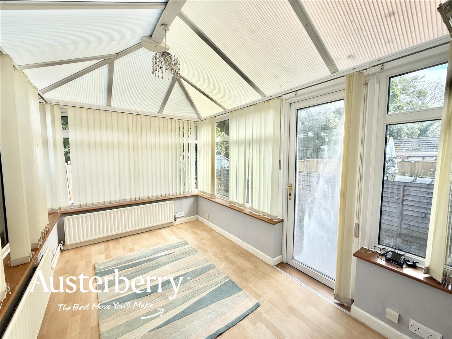 2 bed property in Westacre, Stoke-On-Trent